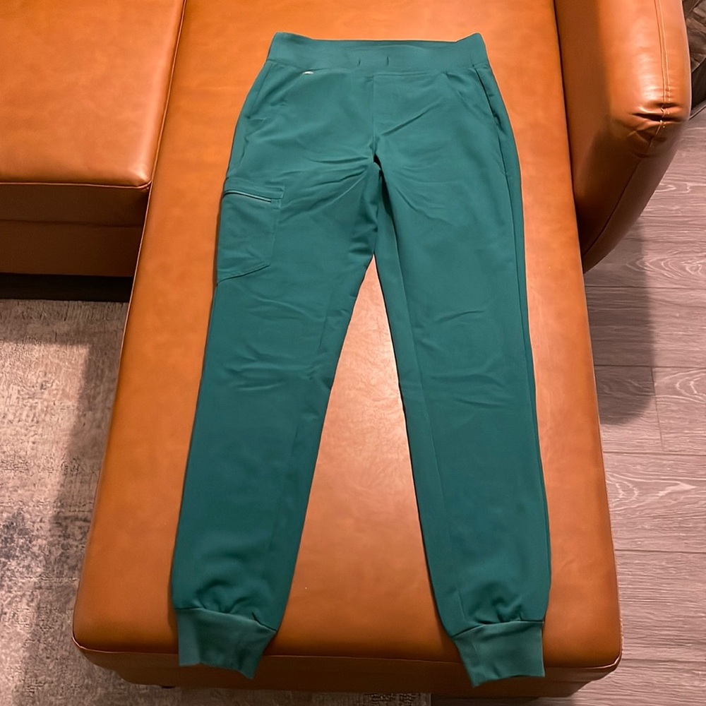 FIGS green joggers